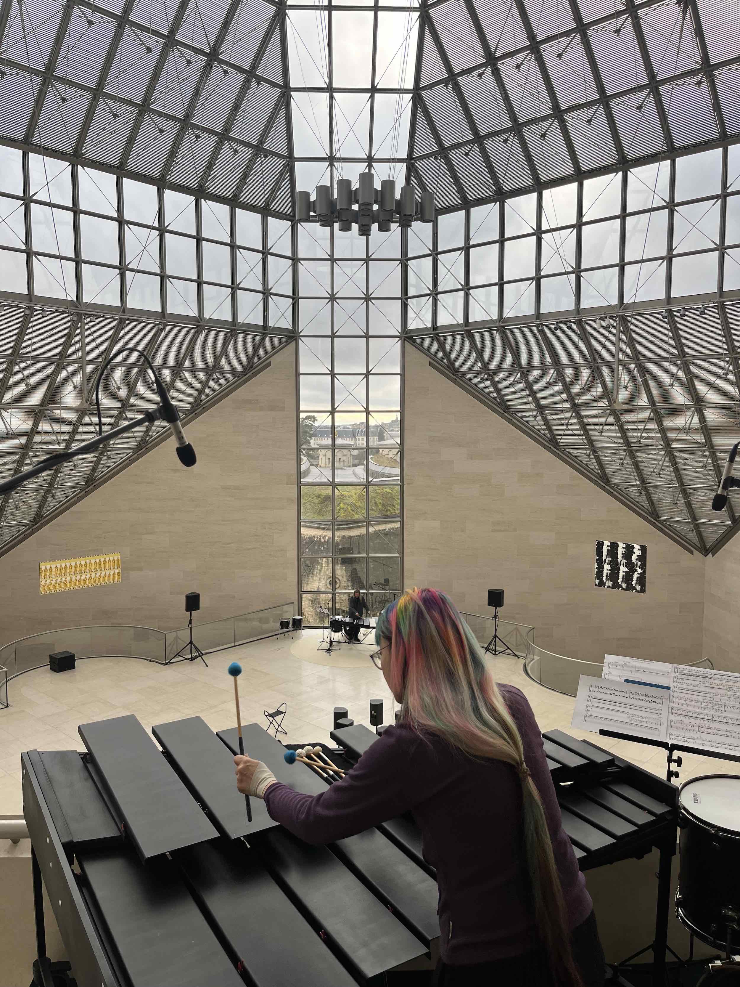 Performance documentation of dispersion of subjectivity by LABOUR (Farahnaz Hatam & Colin Hacklander) at Musée d’Art Moderne Grand-Duc Jean, Luxembourg 1