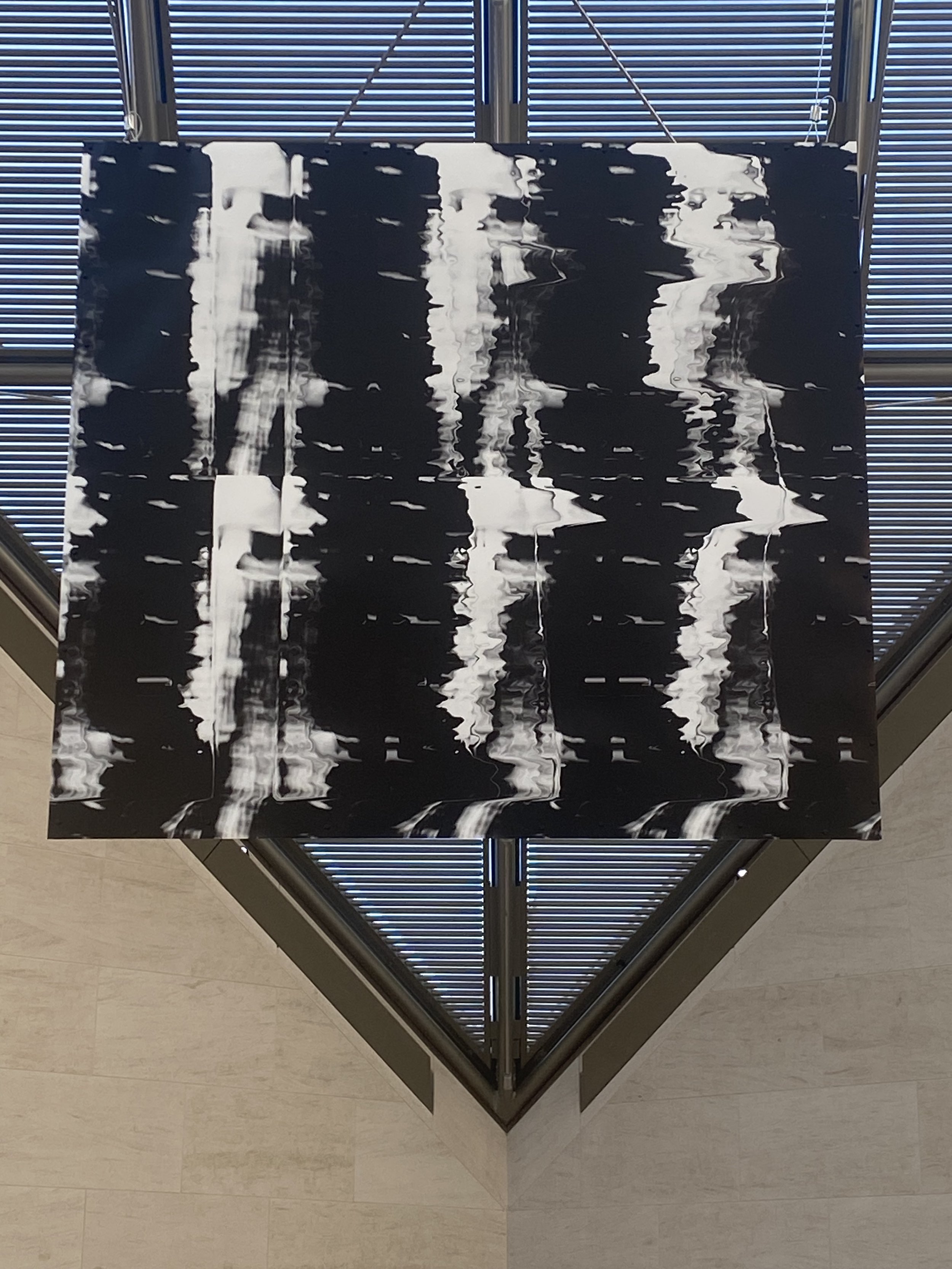 Performance documentation of dispersion of subjectivity by LABOUR (Farahnaz Hatam & Colin Hacklander) at Musée d’Art Moderne Grand-Duc Jean, Luxembourg 5