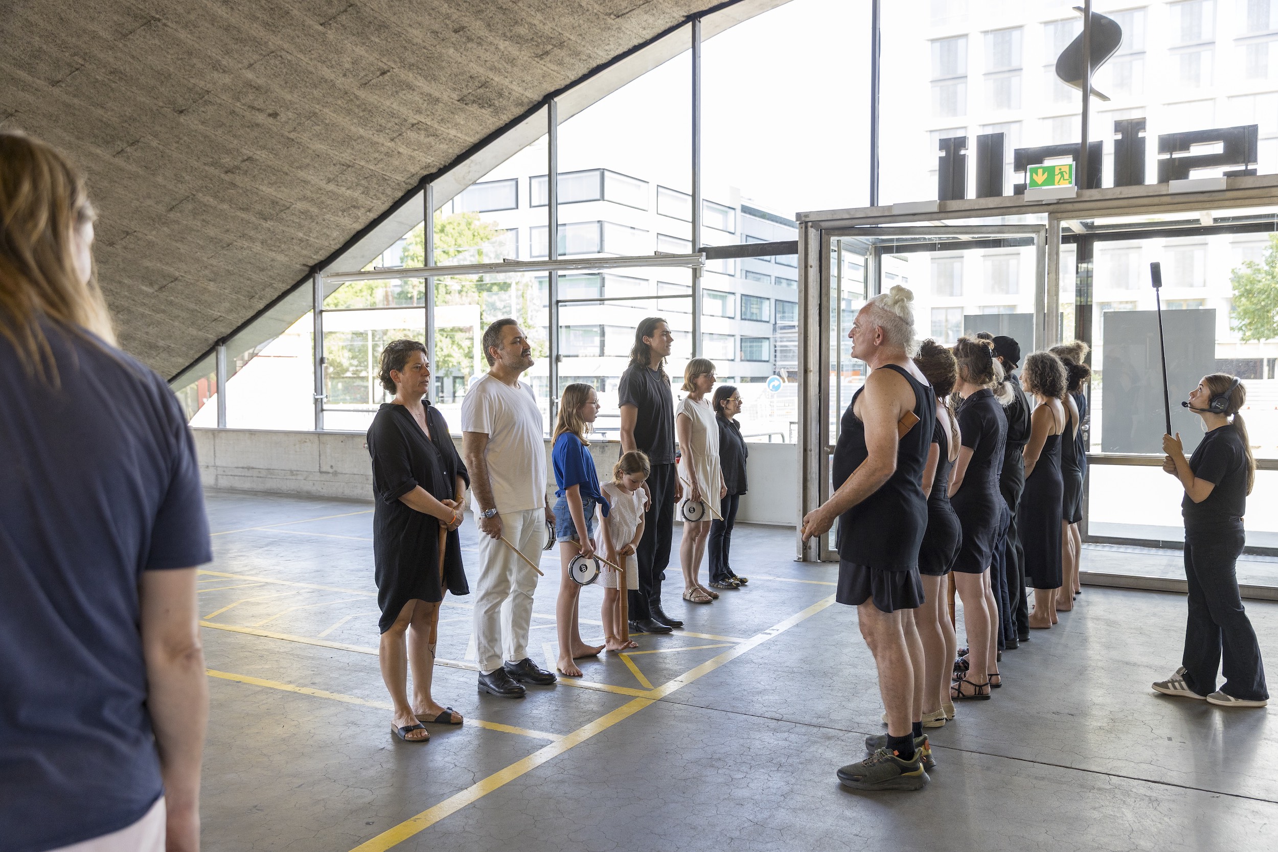 Performance documentation of more heat than light by LABOUR (Farahnaz Hatam & Colin Hacklander) at Pavillon Siclin Geneva 11